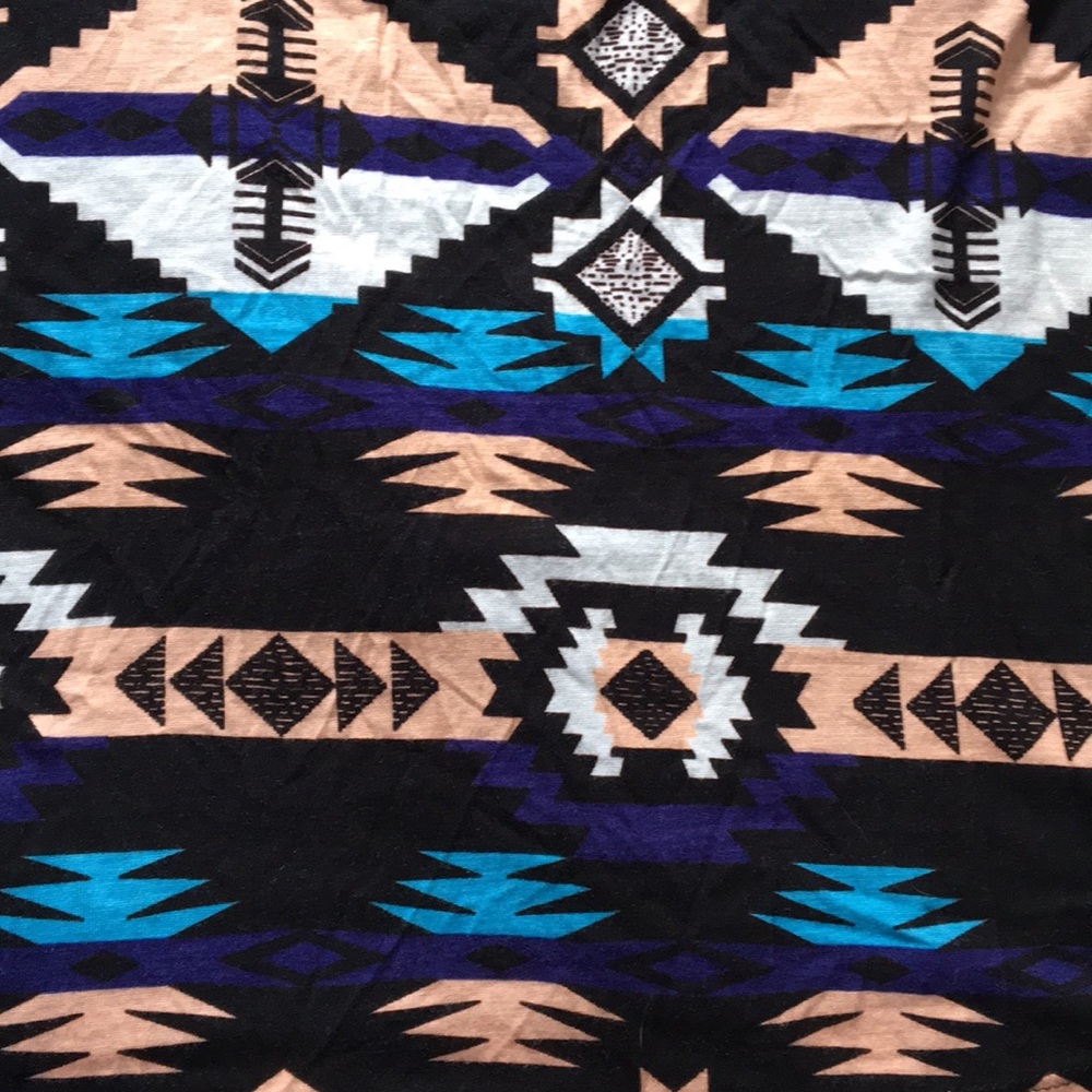 Aztec crop top - Picture 4 of 8